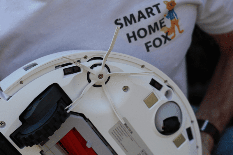 Боковая щетка Roborock S7 крупным планом